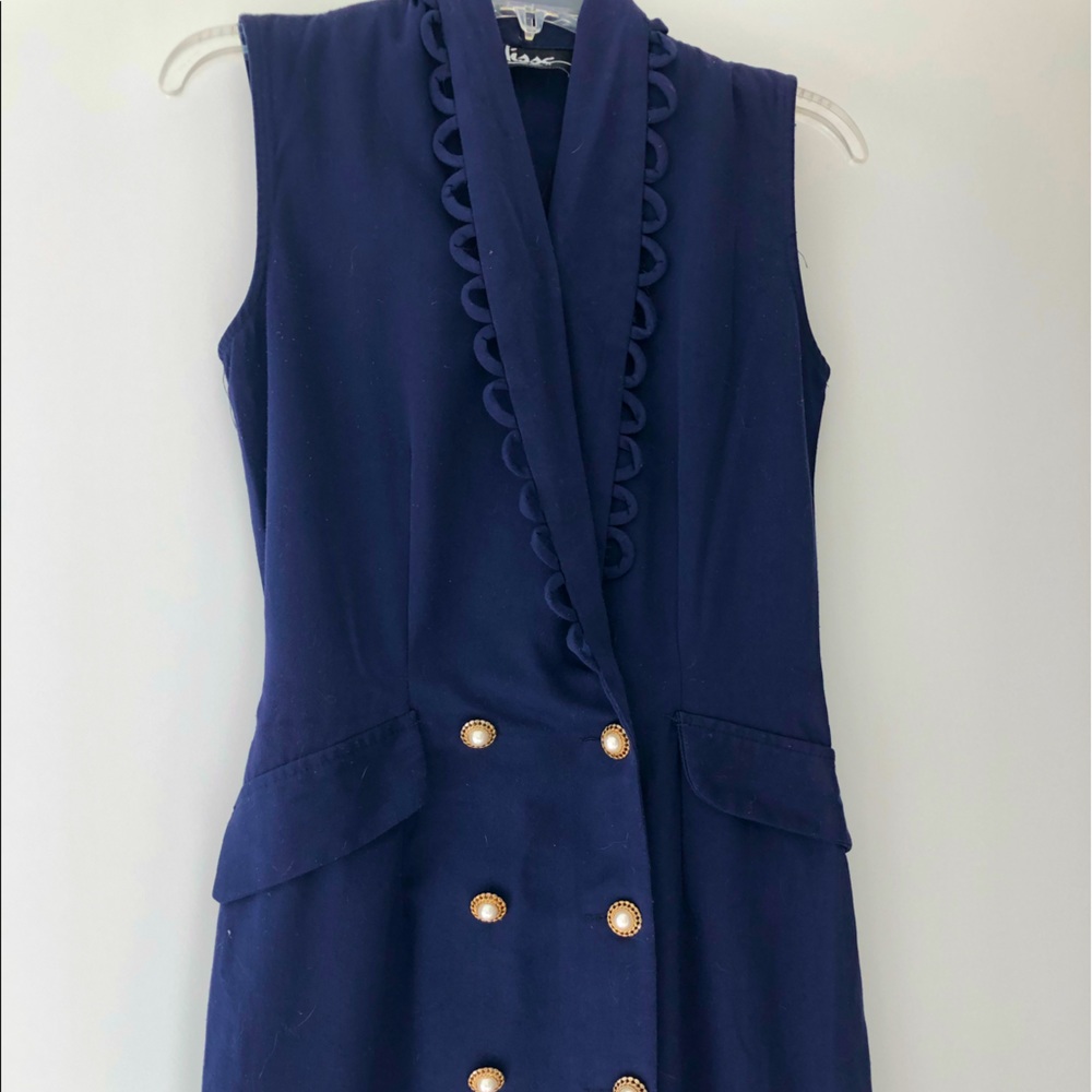 Navy captain’s dress